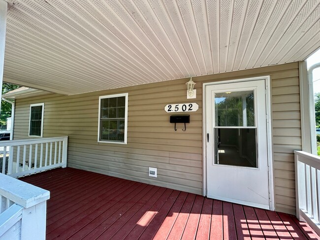 Photo - 2502 Wood St House