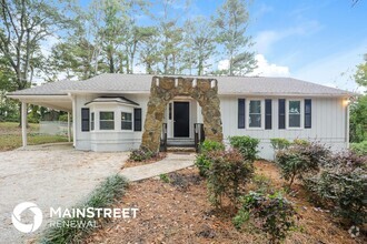 Building Photo - 6693 Amesbury Ln
