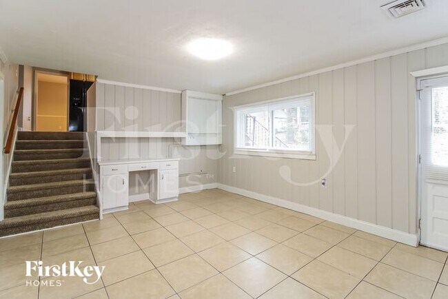 Foto del edificio - 690 Valley Brook Ln