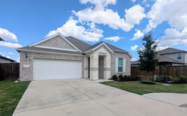 Building Photo - 215 Thurman Holt Rd