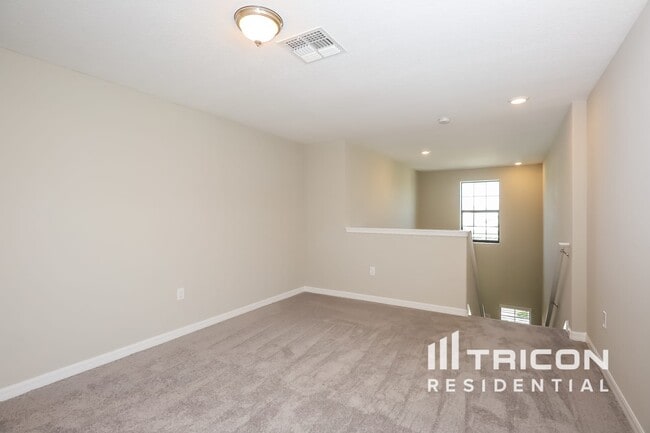 Building Photo - 12719 Hampton Hill Dr