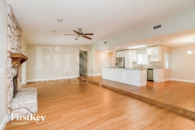 Foto del edificio - 1013 Taproot Dr