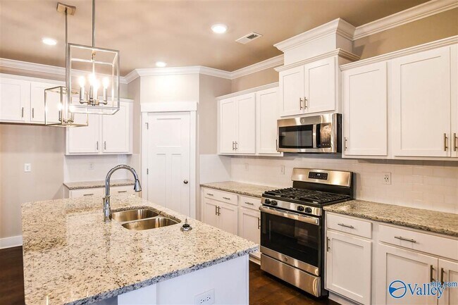 Foto del edificio - 29851 Copperpenny Drive NW