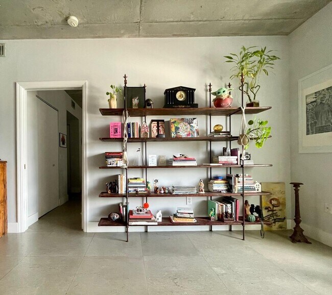Foto del edificio - 3180 SW 22nd Ter