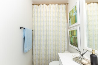 BPP - Magnolia Model Home-Web-0011 (4).jpg - Sweetwater Point Cottages