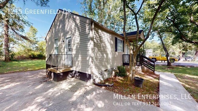 Building Photo - 1215 Greenfield Drive