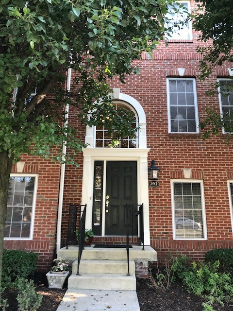 Primary Photo - 351 Autumn Dr