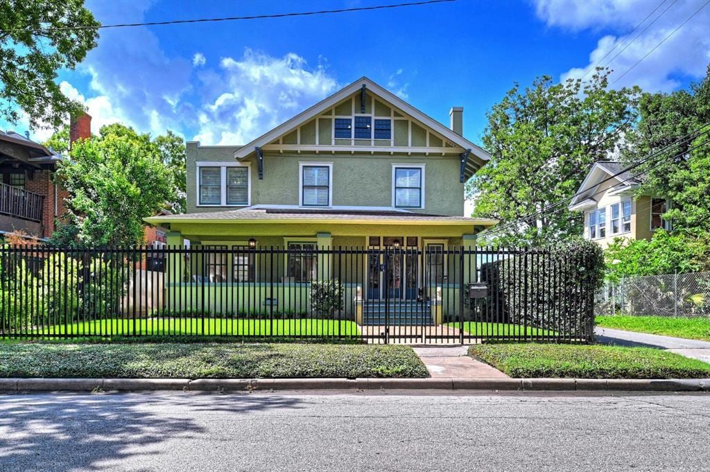 905 Kipling St, Houston, TX 77006 House Rental in Houston, TX