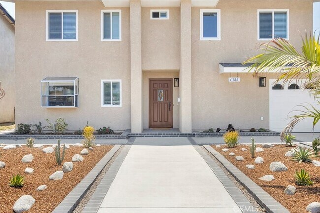 Foto del edificio - 4382 Marion Ave