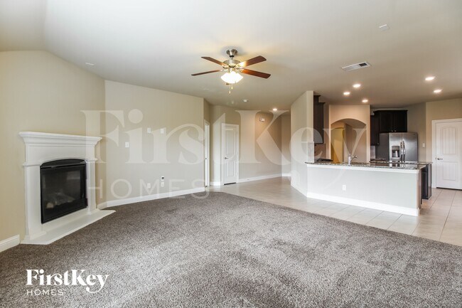 Foto del edificio - 4325 Bayport Dr