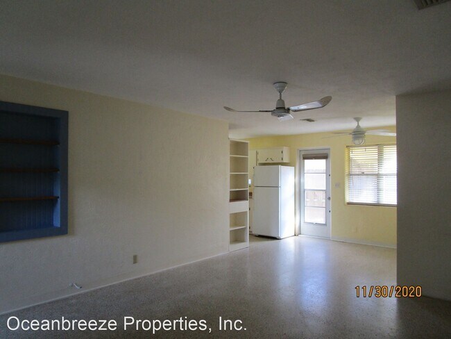 Building Photo - 2 br, 1.5 bath House - 401 S Pine Street