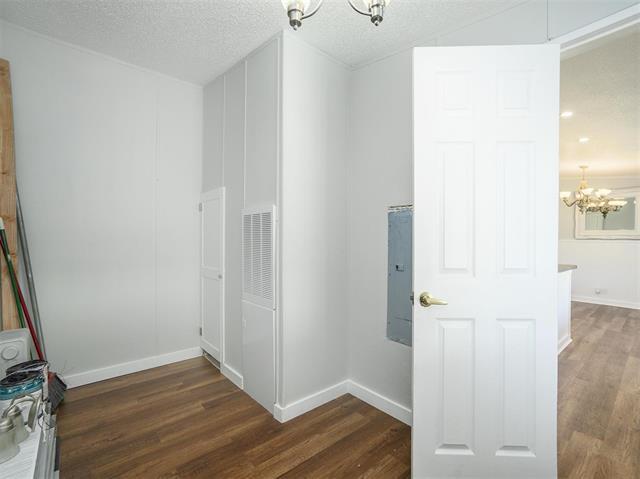 Foto del edificio - 9558 Diamond Avenue