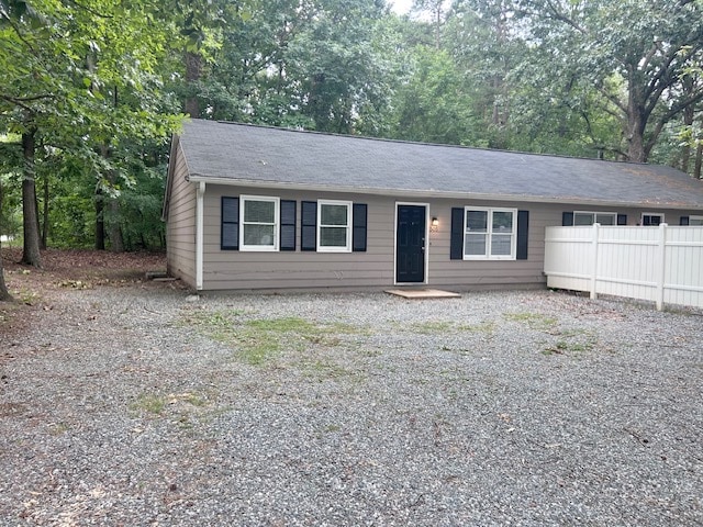 Building Photo - 505 E Hanover Rd