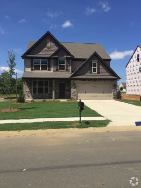 Building Photo - 10626 Elm Bend Dr