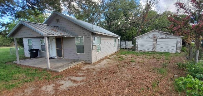 Building Photo - 113 Eastover Dr