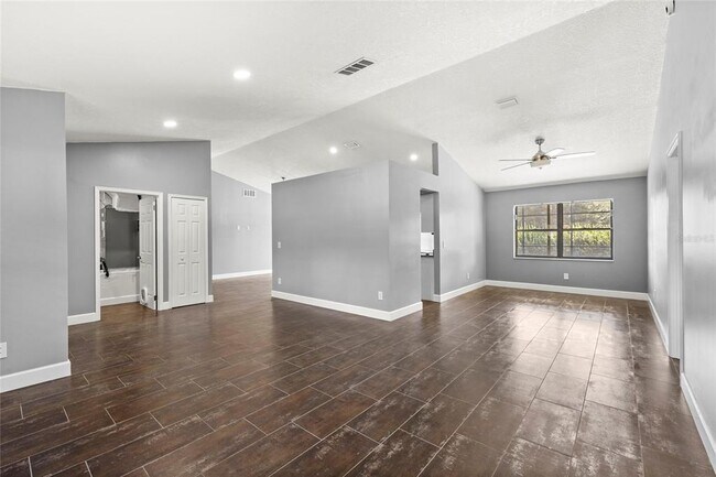 Foto del edificio - 9508 Pine Terrace Ct