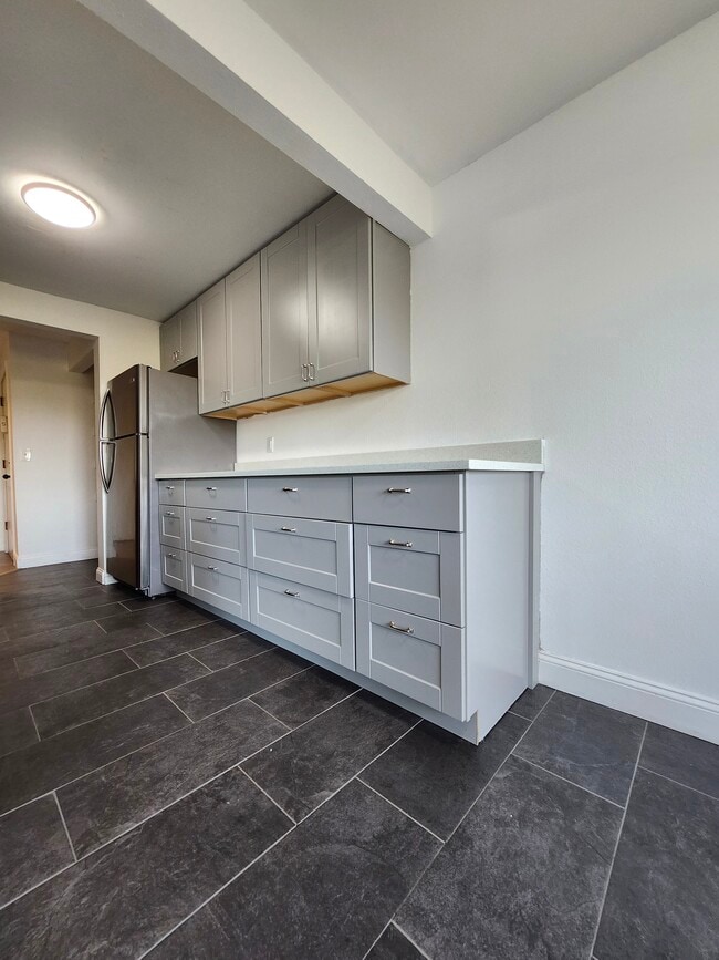 Building Photo - 20183 Vikings Crest Loop NE