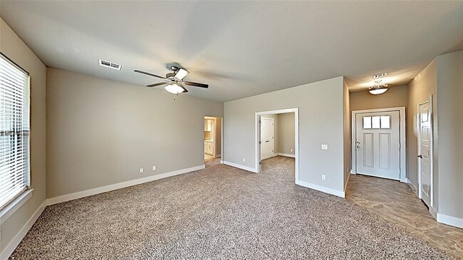 Building Photo - 405 Josephine Ct