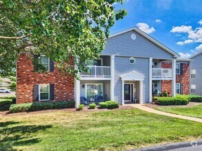 Building Photo - 9608 Bent Pine Dr