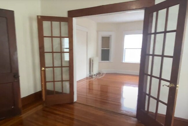 Foto del edificio - 124 Hillside Rd