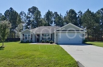 Building Photo - 203 Western Red Cedar Dr
