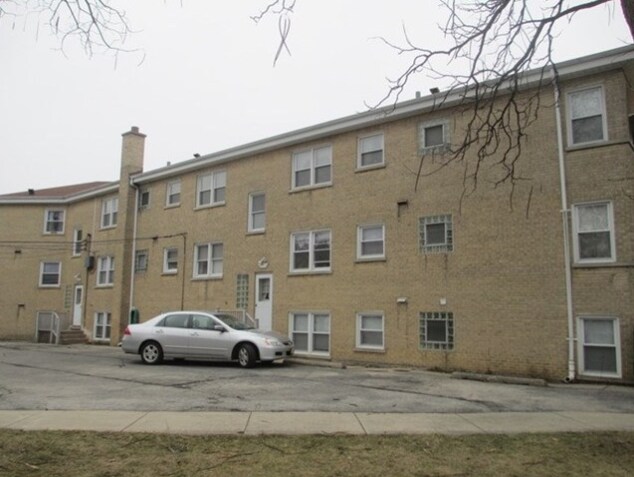 Foto del edificio - 2437 N East Brook Rd