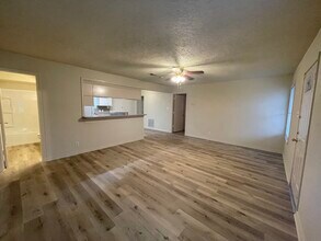 Building Photo - 14745 Liberty St