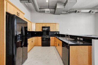 Building Photo - 115 N Tejon St