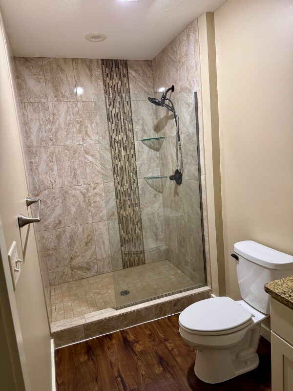 Building Photo - 411 S McEwan St