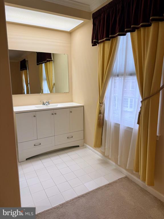 Foto del edificio - 6921 Lafayette Park Dr