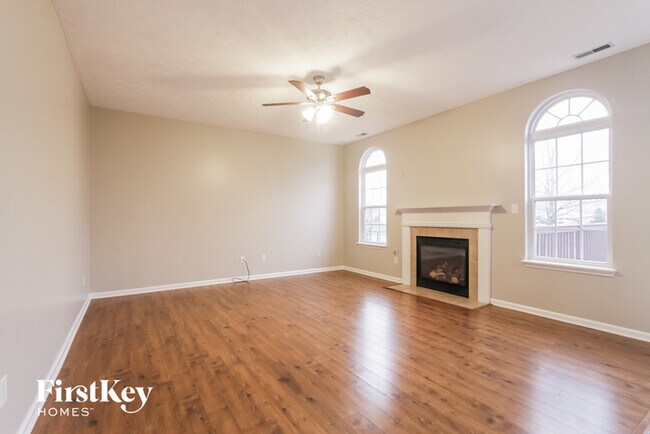 Building Photo - 3204 Woodhaven Way