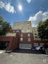 Building Photo - 66 Winchester St