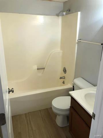 Foto del edificio - 8 Jardin Ct