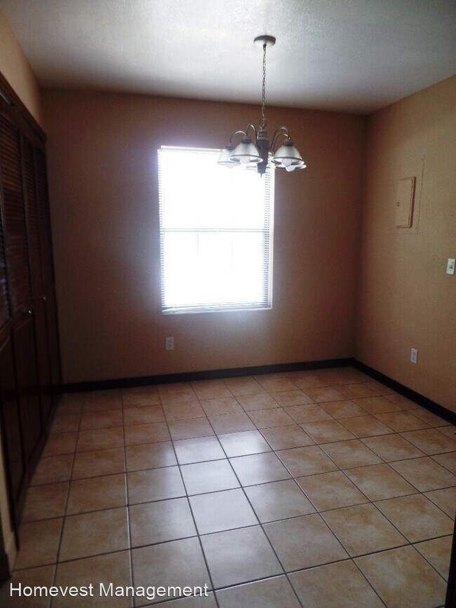 Building Photo - 2 br, 2 bath House - 492 Tamarack Street