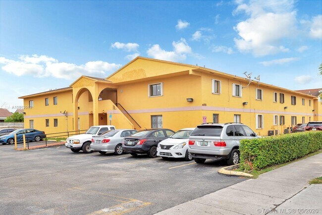 Foto del edificio - 6278 W 22nd Ct