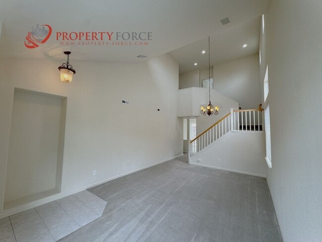 Building Photo - 31 Cymbidium Cir