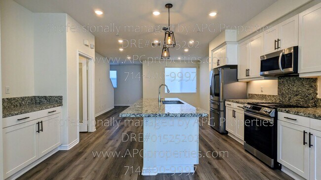 Building Photo - 13217 San Antonio Dr