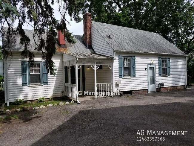 Building Photo - 773 Owego Dr