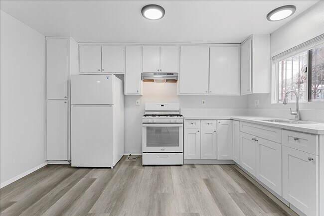 Foto del edificio - 2919 Baldwin St