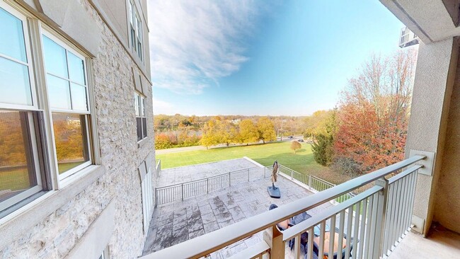 Foto del edificio - 5745 Newbank Cir