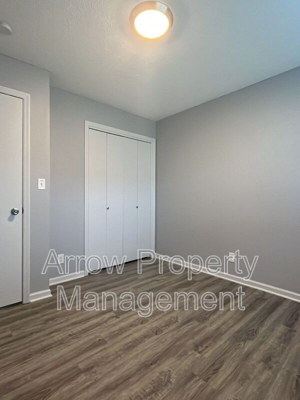 Foto del edificio - 660 S 20th St