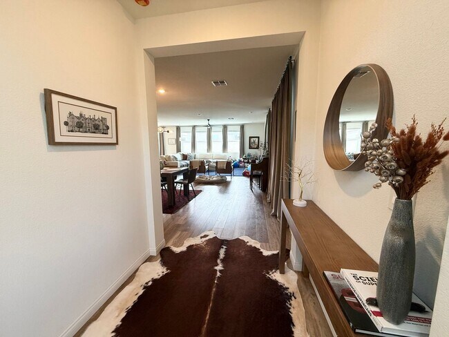 Foto del edificio - COMING SOON! Spacious Southwest Las Vegas Gem | 5 Beds, Loft & 3,000+ Sq Ft Living