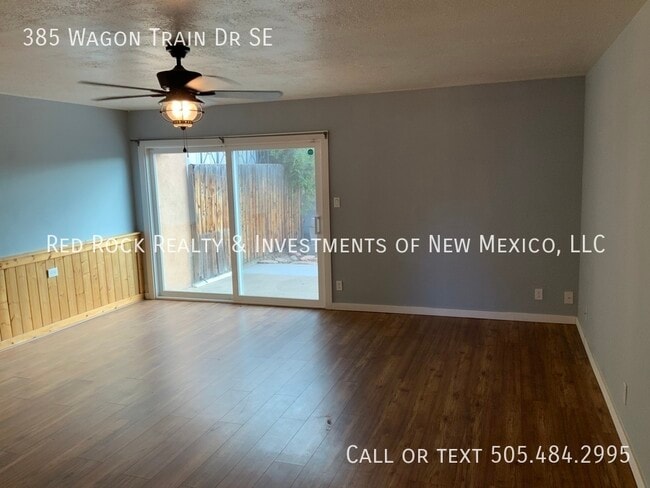 Building Photo - 385 Wagon Train Dr SE