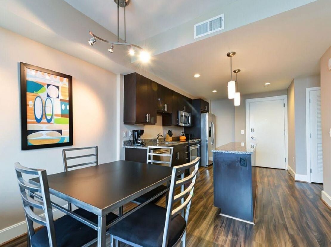 Foto principal - 77 Almaden Avenue
