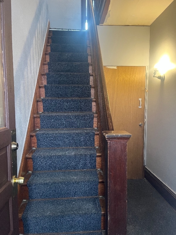 Building Photo - 99 Bowen St