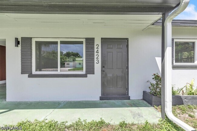 Foto del edificio - 2423 Jeffcott St
