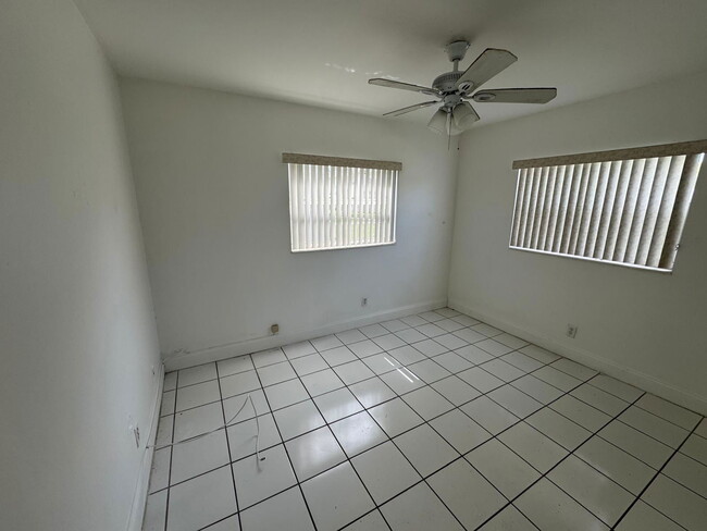 Building Photo - 5201 NW 18th St
