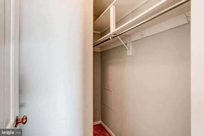 Foto del edificio - 4601 N Park Ave