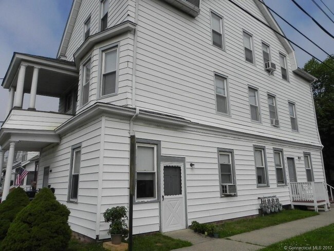 Foto del edificio - 117 Noble St