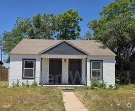 Building Photo - 2116 20th St